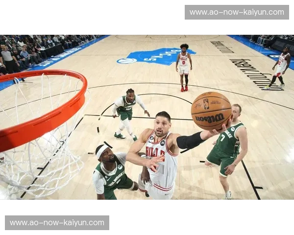 巅峰对决：火箭vs雄鹿经典回放，燃烧你的篮球之魂！